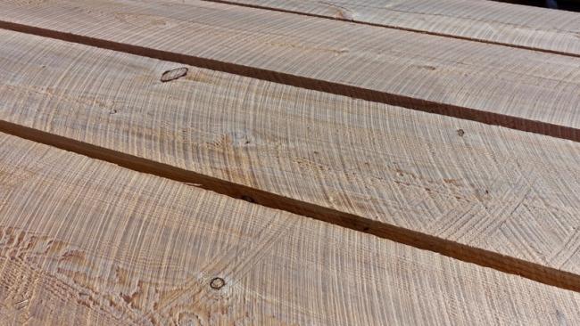 saw marks on wood