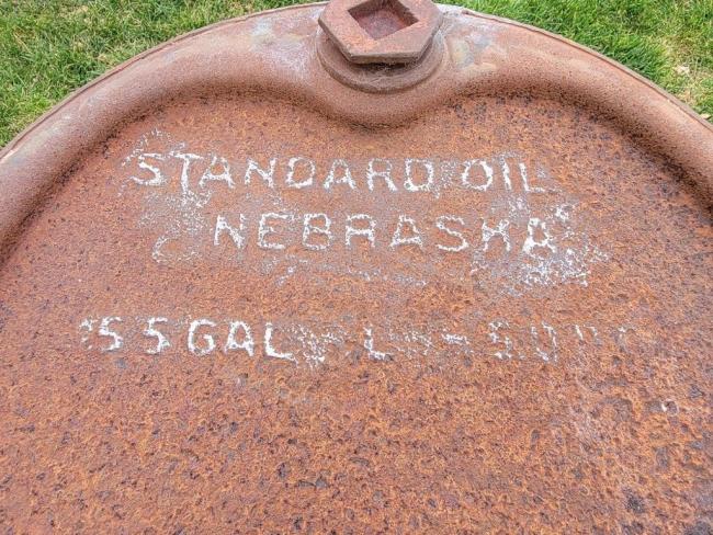 standardoilsteelbarrel_d7750dd4fa3d4d8cbd628a38668c3212