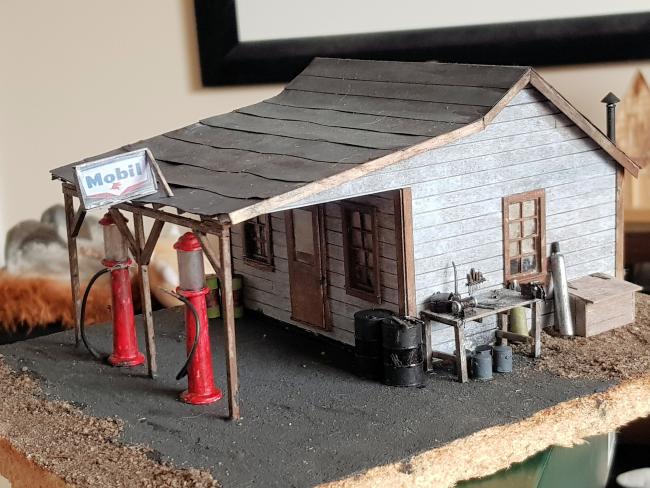 1930's gas Station2